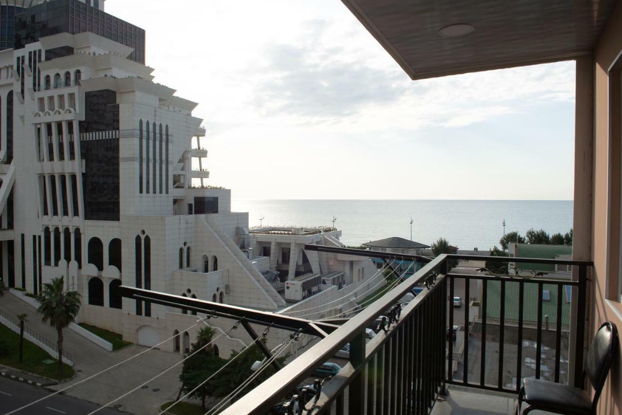 Apartment With Sea View Batumi Zewnętrze zdjęcie