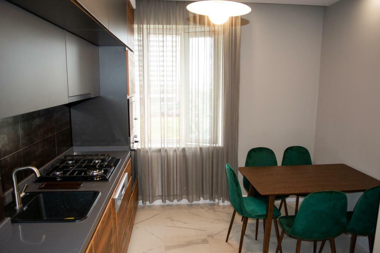 Apartment With Sea View Batumi Zewnętrze zdjęcie